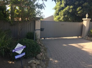 A deranged blogger hides behind this gate.